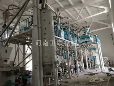 鄂爾多斯石磨面粉機按裝現場
