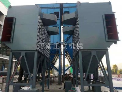 濾筒脈沖除塵器按裝現場
